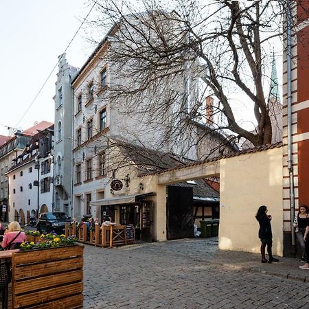 Old Riga Aldaru Street 2 Level Apartment With Terrace Ngoại thất bức ảnh