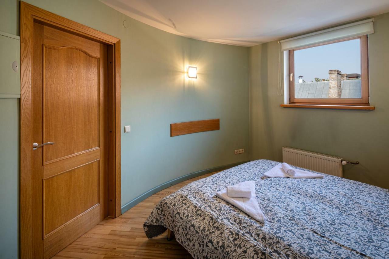 Old Riga Aldaru Street 2 Level Apartment With Terrace Ngoại thất bức ảnh